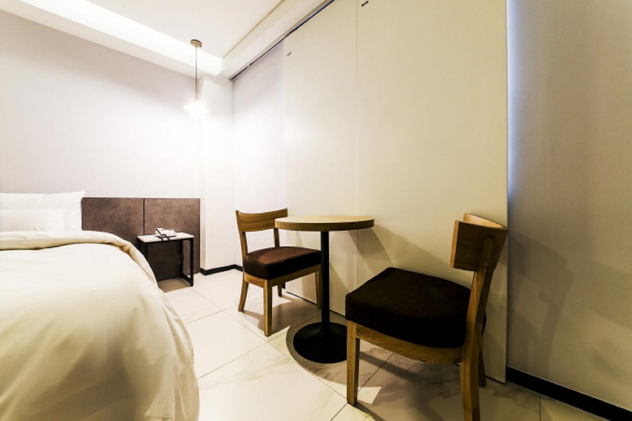 Hotel Cacao Incheon Bagian luar foto